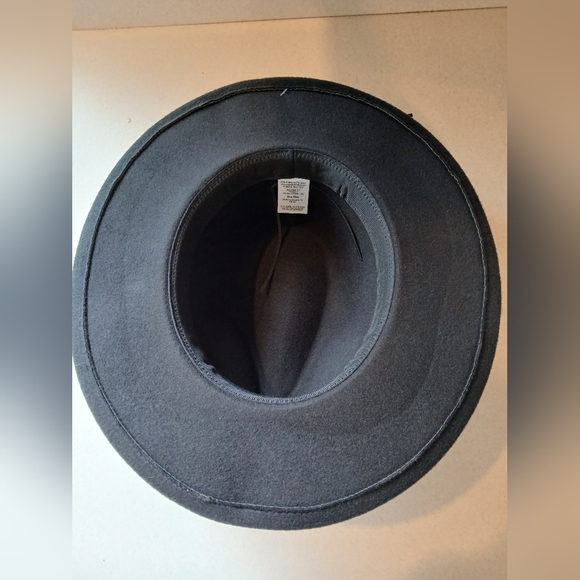 COPY - COPY - NEW TIME AND TRU WOMENS BLACK WESTERN STYLE HAT - Picture 4 of 4